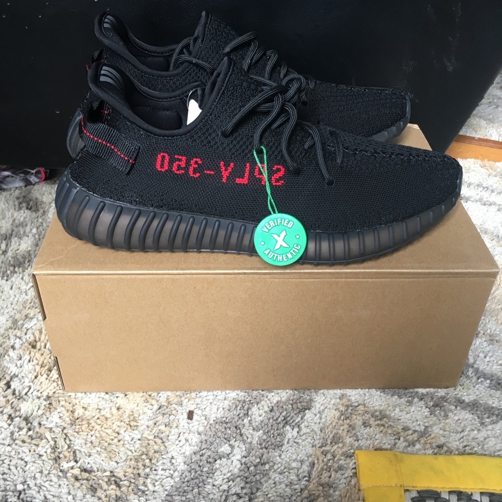 Yeezy Boost 350 V2
